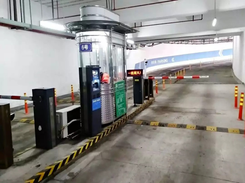 常州市新北区中华恐龙园停车场收费管理系统及设备案例