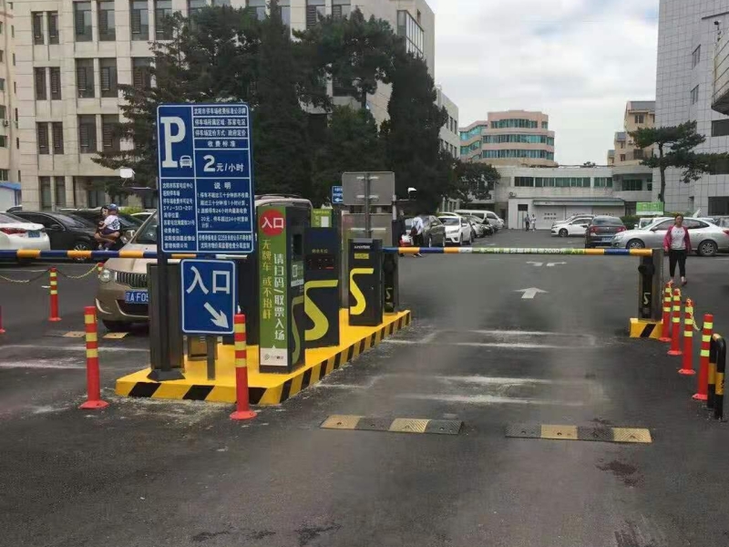 辽宁沈阳苏家屯中心医院停车场收费管理系统及设备案例