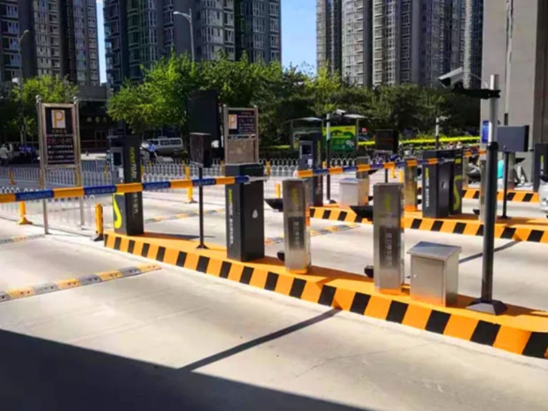 河北廊坊福城上上城五期停车场收费管理系统及设备案例