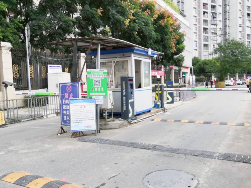 四川成都清水路苑停车场收费管理系统及设备案例