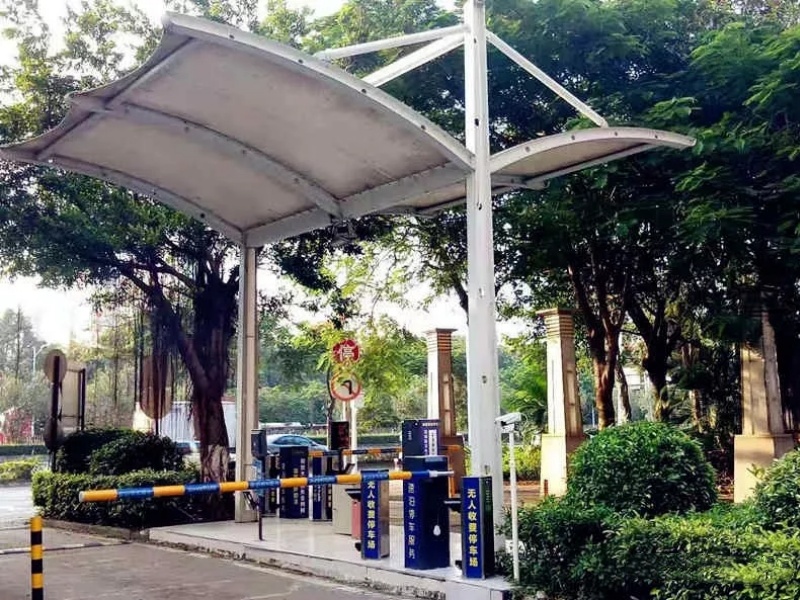 广东深圳同和凤凰花苑停车场收费管理系统及设备案例