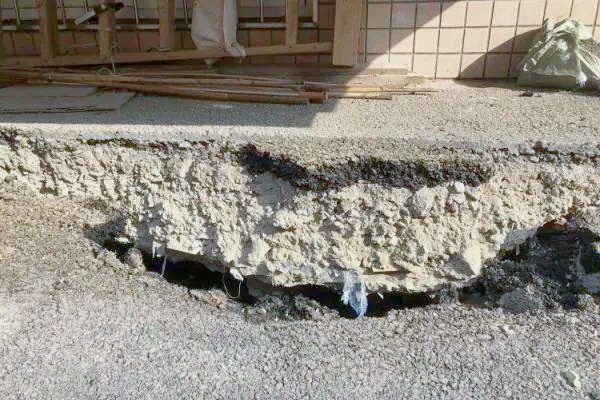 杭州学院路99号院地下停车场施工导致房屋安全问题至今未解决