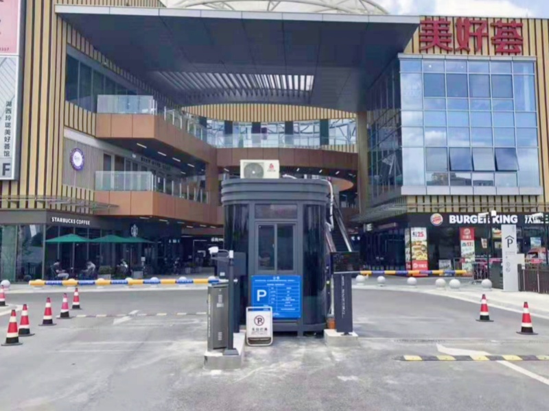 江苏州湖西玲珑美好荟停车场收费管理系统及设备案例