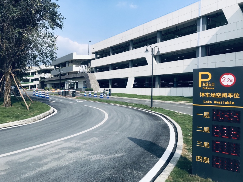 广东广州融创乐园停车场收费管理系统及设备案例