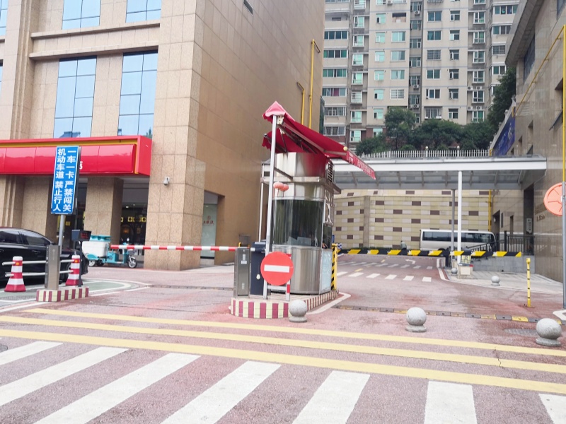 长沙湖南佳兴世尊酒店停车场收费管理系统及设备案例
