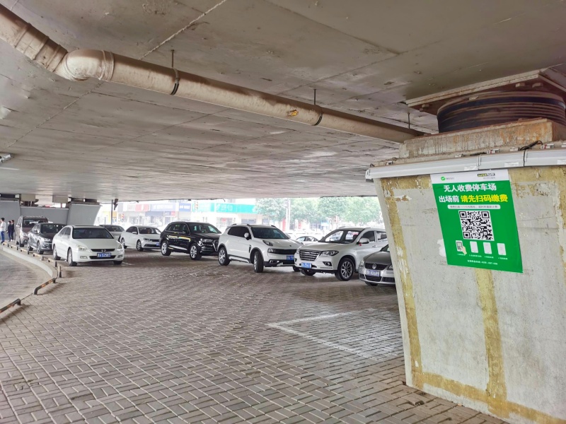 山西太原市高架桥下公共停车场收费管理系统及设备案例
