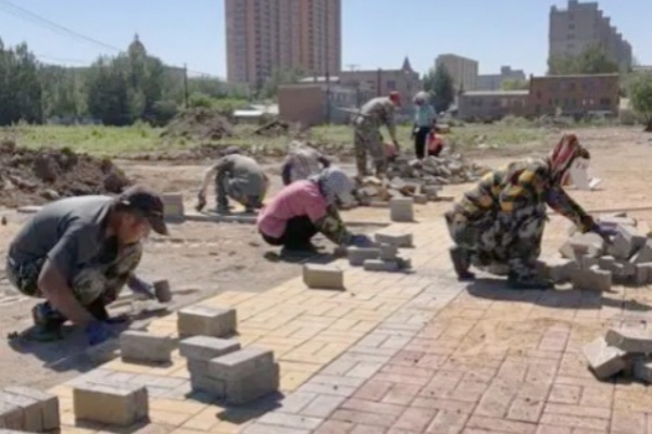 黑龙江同江智慧停车规划，温暖民心——城市停车新篇章