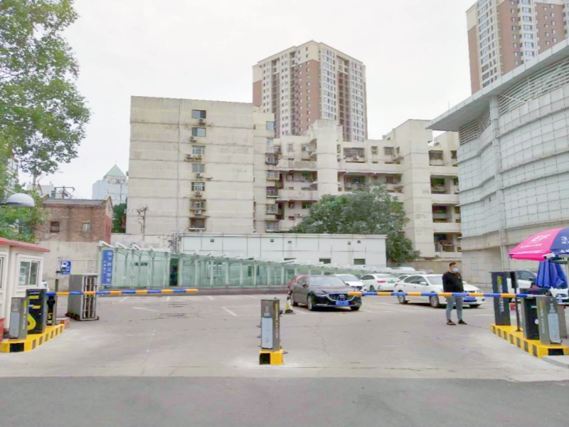 天津市眼科医院停车场道闸系统及设备案例