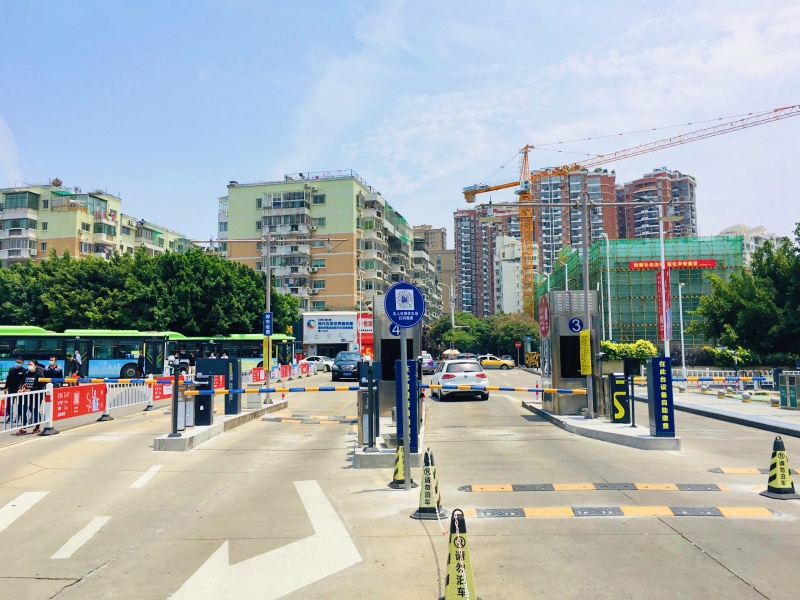 福建厦门SM城市广场停车场收费管理系统及设备案例