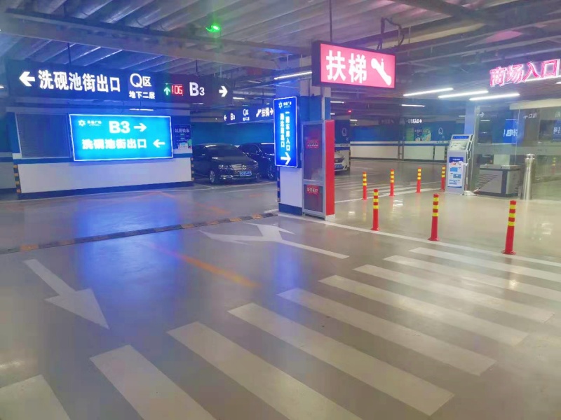 山东临沂泰盛广场停车场收费管理系统及设备案例