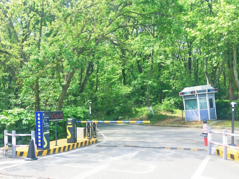 江苏南京中山陵停车场收费管理系统及设备案例