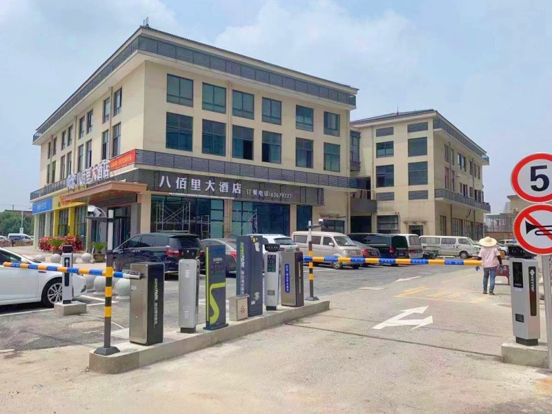 苏州城南中凯农副产品批发市场停车场收费管理系统及设备案例