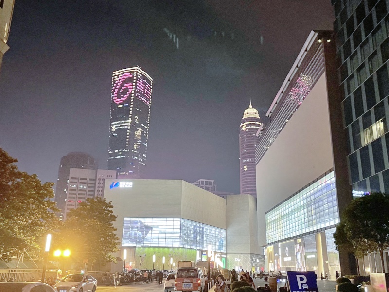 江苏南京德基广场停车场收费管理系统及设备案例
