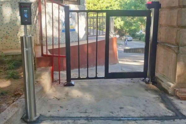 智慧通行新纪元：深度解析智能门禁系统的场景化革命