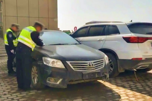 集贤县专项治理“僵尸车” 探索停车资源动态管理新机制
