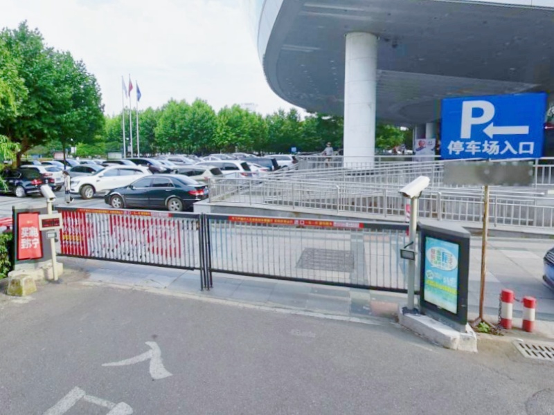 武汉武昌湖北剧院停车场收费管理系统及设备案例
