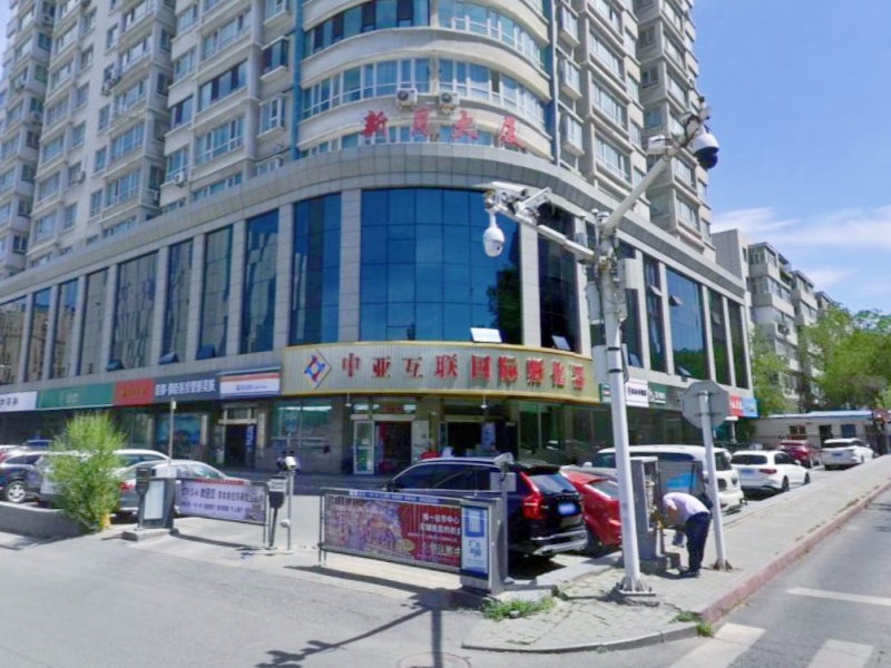 新疆乌鲁木齐新月大厦停车场收费管理系统及设备案例