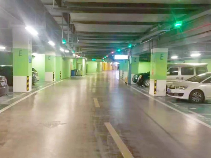 湖南株洲神农城停车场车位引导系统及设备案例