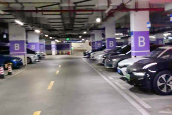 嘉兴香槟街地下停车场完成综合改造，着力解决消防排水痛点