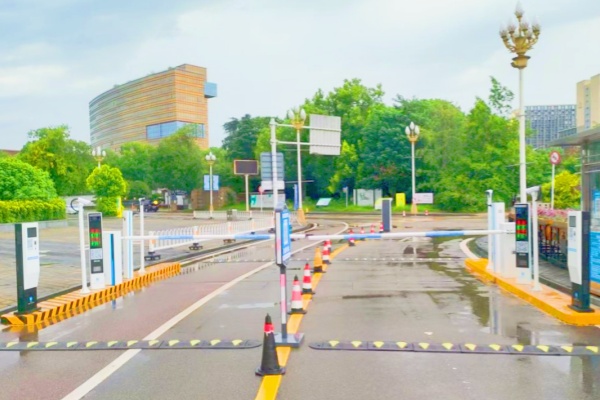 宜泊商业停车场收费系统 宜泊商业停车场收费系统