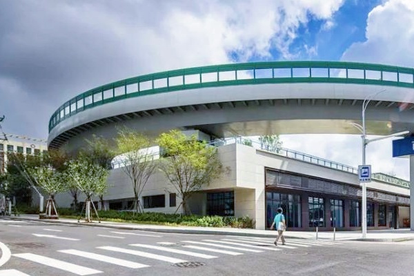 青岛又新增公共泊位约1.2万个，超额完成年度计划，年底将再添泊位