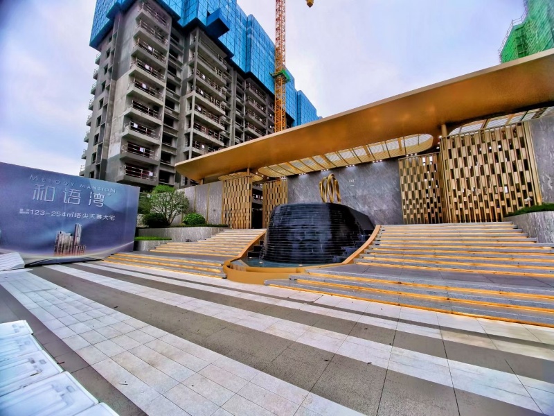 广东汕头中交和语湾小区人脸识别门禁管理系统及设备案例