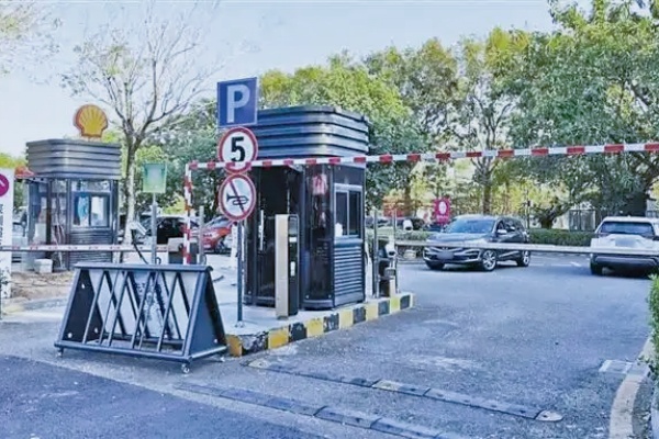 深圳多公园明确不承接房车停放,线上禁约+入口限高双重管控 深圳多公园明确不承接房车停放,线上禁约+入口限高双重管控