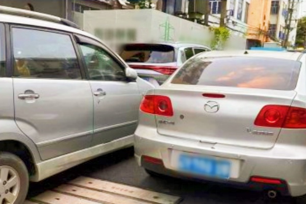 深圳推出15万车位错峰共享服务,线上可购6-8折停车套餐 深圳推出15万车位错峰共享服务,线上可购6-8折停车套餐