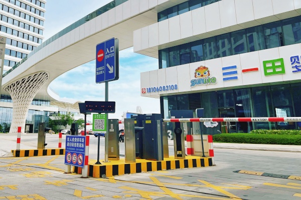 停车收费系统功能有哪些？这套智能化管理方案让停车场运营效率翻倍