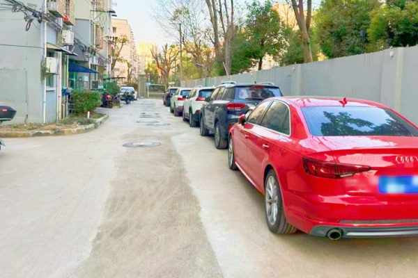 施工改造与民生保障如何兼顾?静安这一小区探索出“挖潜+管理”双轨解法 施工改造与民生保障如何兼顾?静安这一小区探索出“挖潜+管理”双轨解法